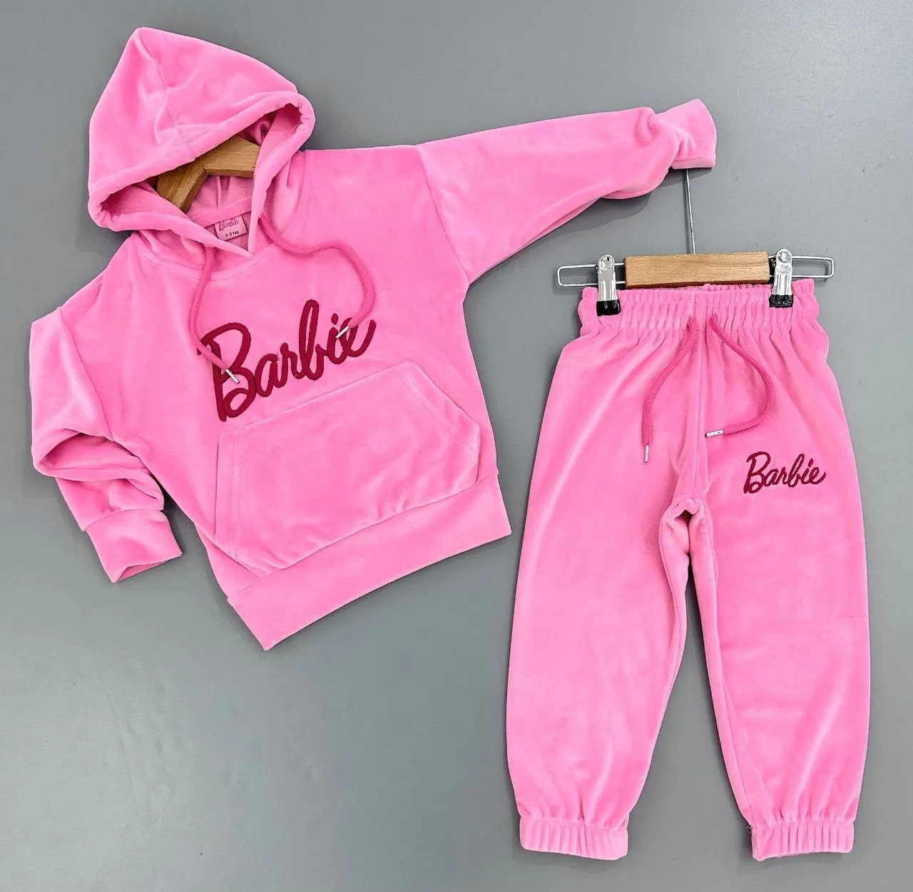 Barbie Takım 