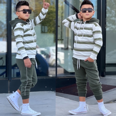 Cocuk Esofman Takimi Kapsonlu Çizgili