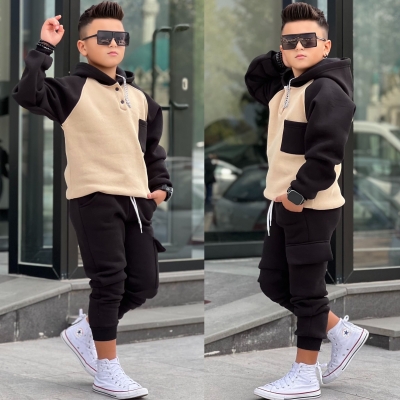 Kapsonlu Cocuk Esofman Takimi Kislik Takim